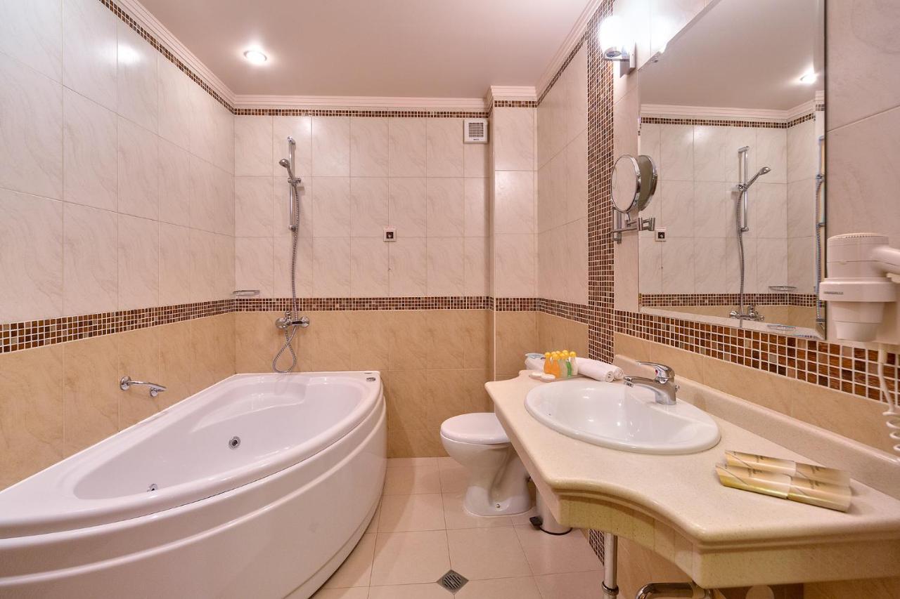 Hotel Club Central Χισάρια Εξωτερικό φωτογραφία