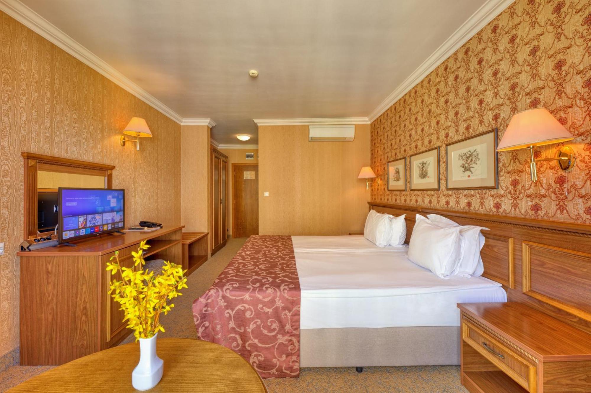 Hotel Club Central Χισάρια Εξωτερικό φωτογραφία