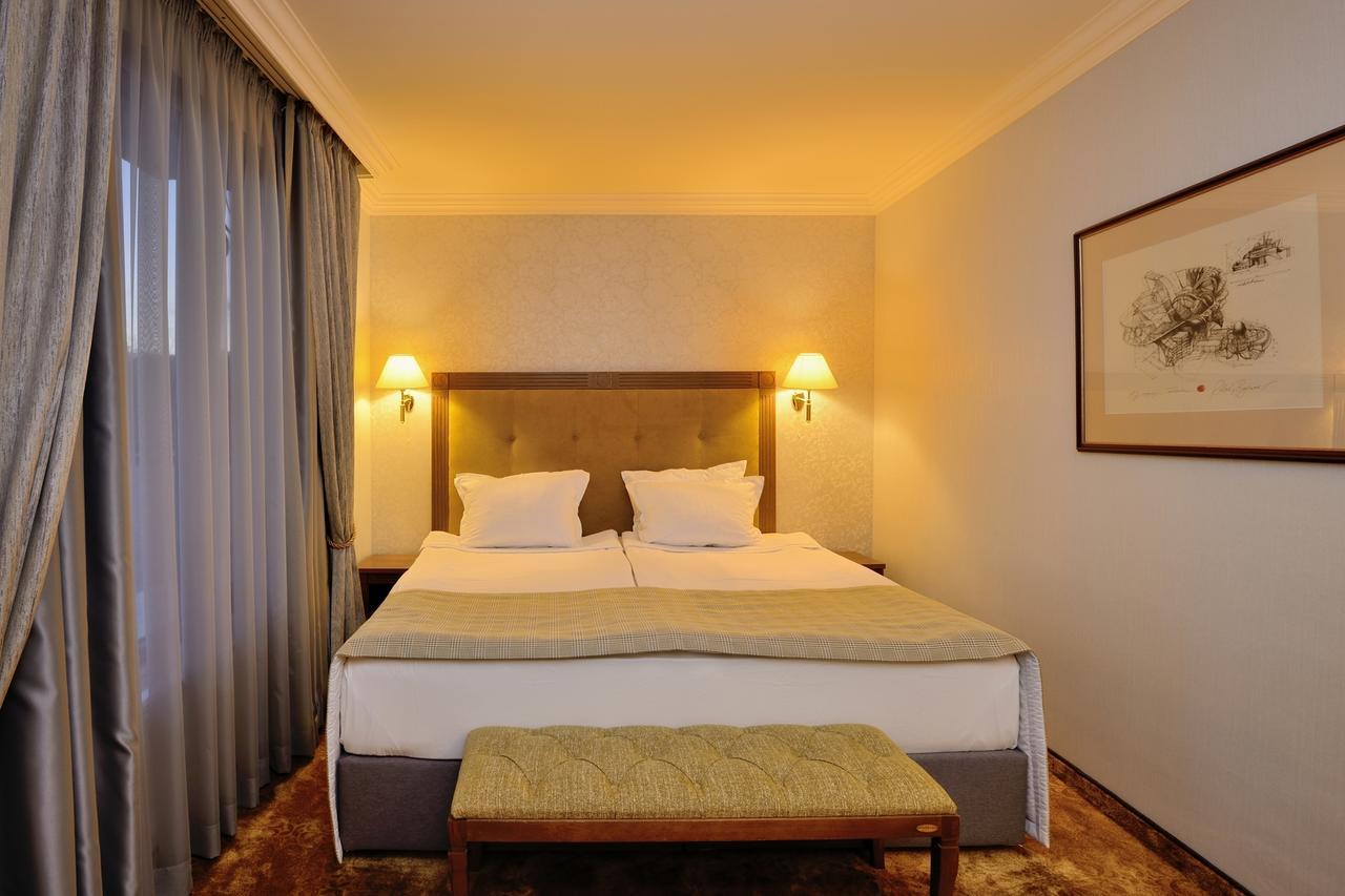 Hotel Club Central Χισάρια Εξωτερικό φωτογραφία